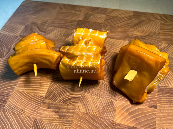 Шашлычок из кальмара х/к в Марьино