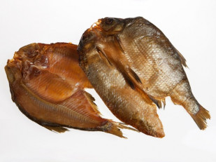 Бычок тушка б/г холодного копчения: Карась холодного копчения